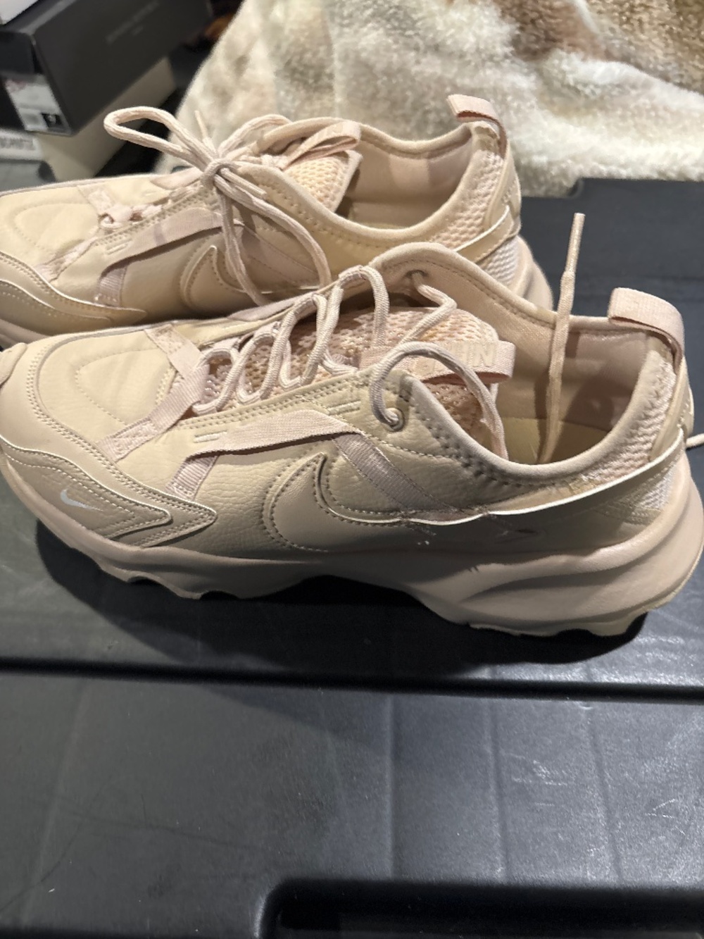 Nike Sneakers TC7900 Sandrift Woman size 10. No box